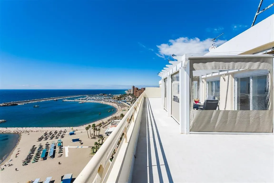 פואנגירולה Impresionante Atico En Primera Linea De Playa 0*,  ספרד
